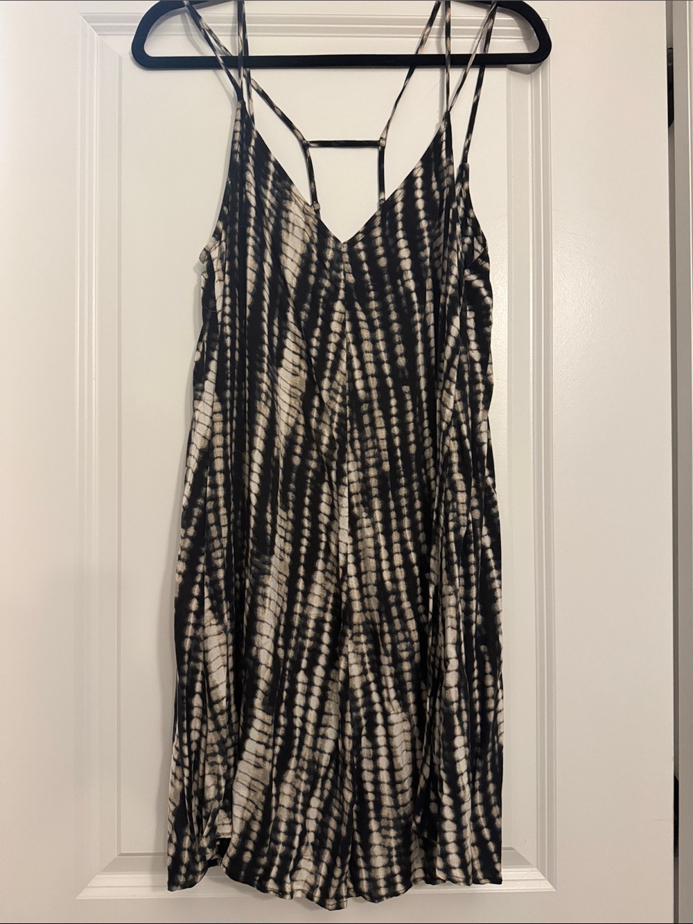 Abercrombie & Fitch Black and Cream Tie-Dye Spaghetti Strap Dress